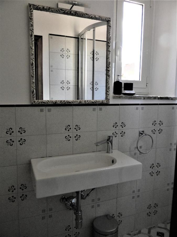 הוילה מליאנו אין טוסקנה Casa Maria מראה חיצוני תמונה